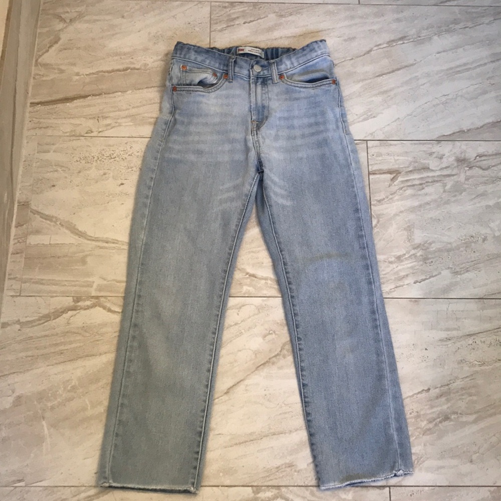 🔹Levi’s High Rise Ankle Straight Jeans 🔹